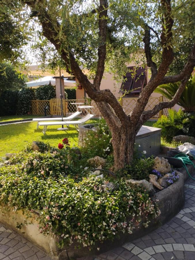 Вилла Melody House - Dependance Castel del Bosco  Экстерьер фото