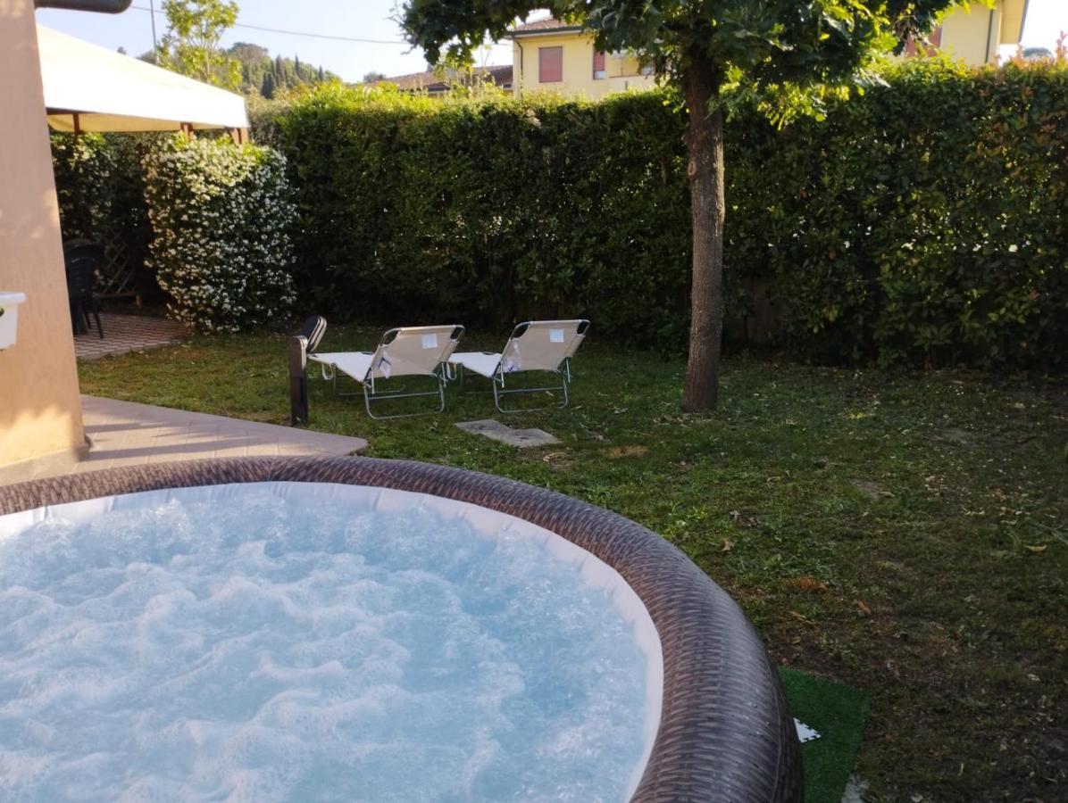 Вилла Melody House - Dependance Castel del Bosco  Экстерьер фото